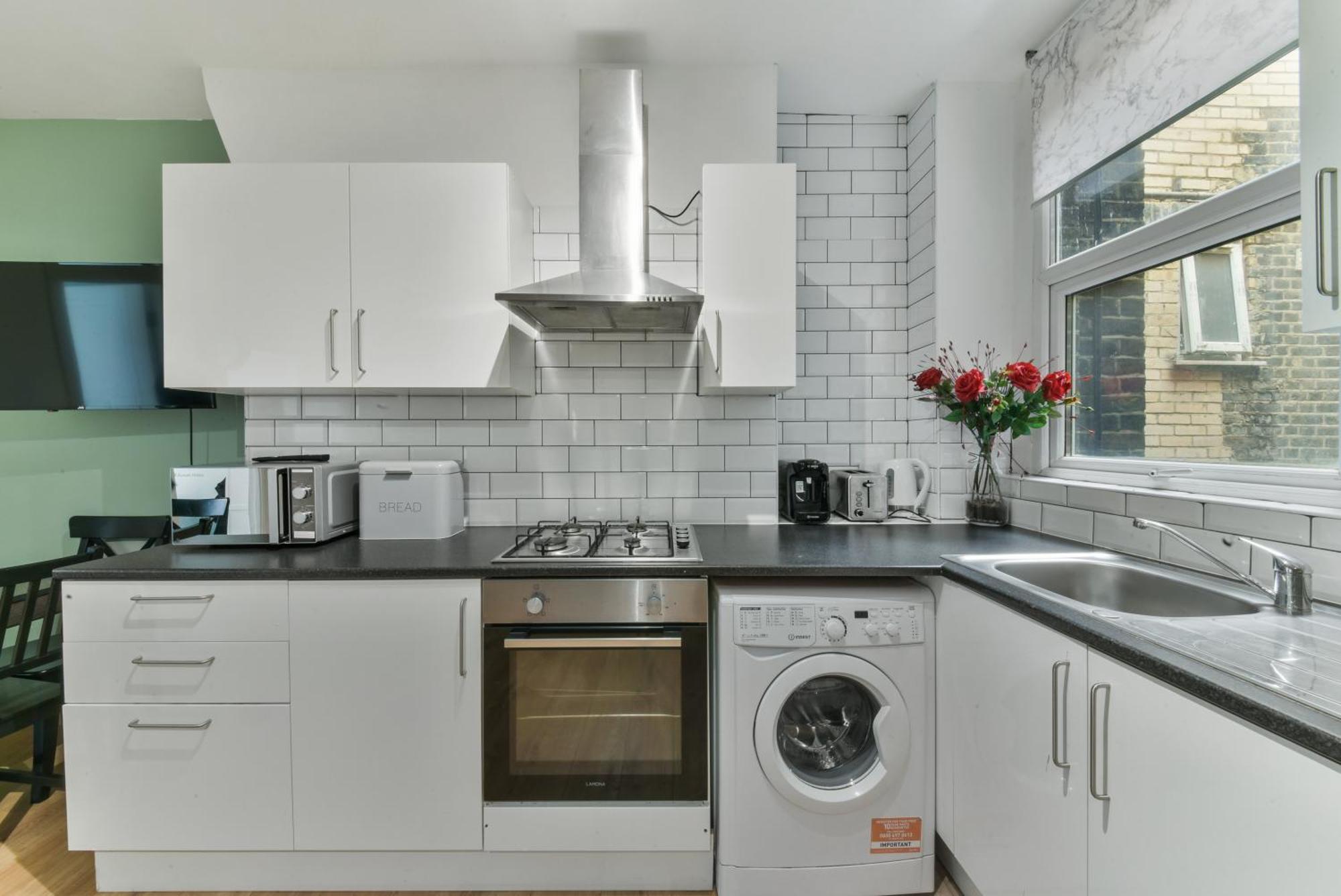 Amazing 2 Bedrooms Flat In Dalston * Londra