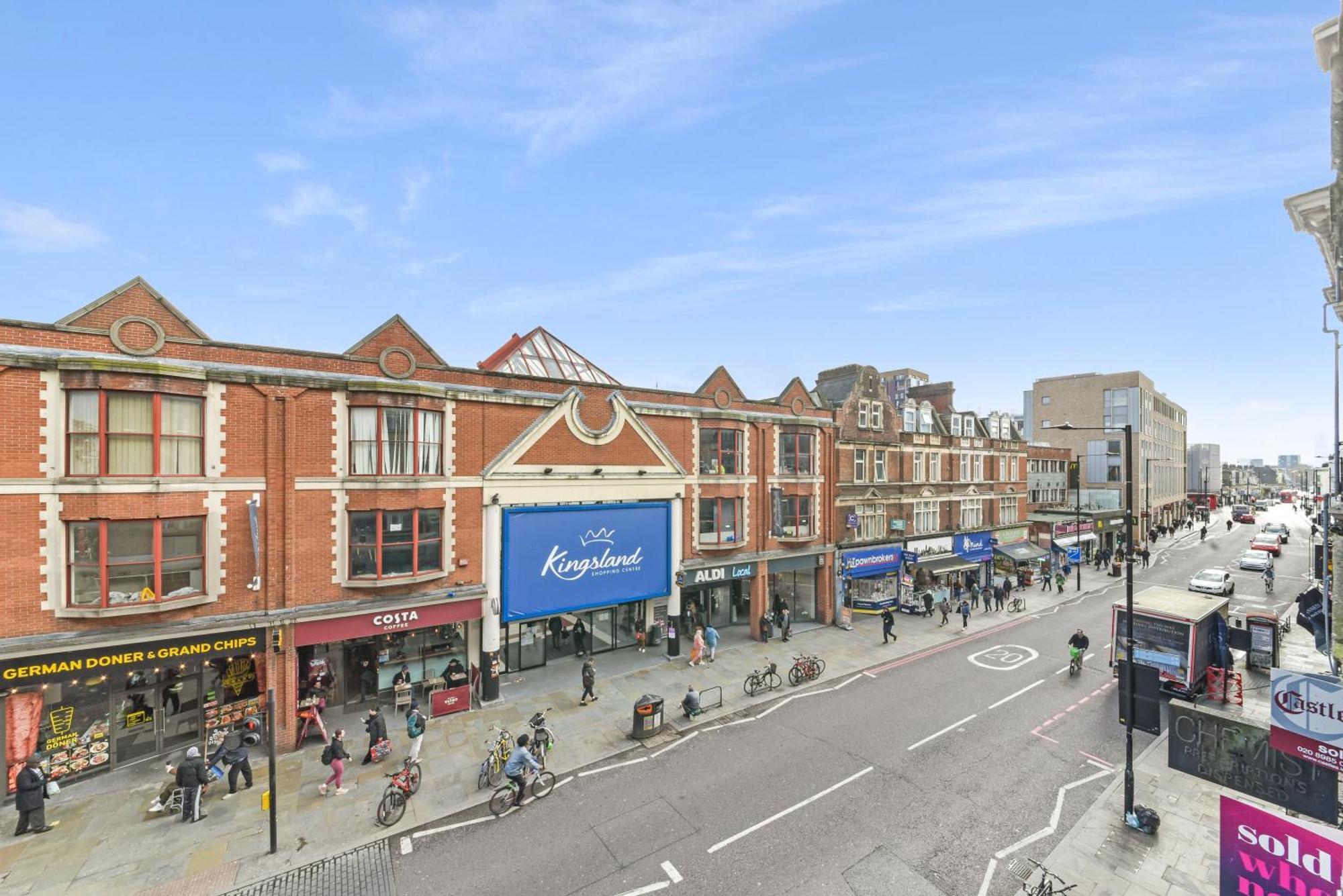 Amazing 2 Bedrooms Flat In Dalston